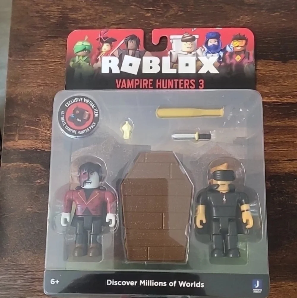 roblox | Toys | Roblox Vampire Hunters 3 Action Figures And Virtual ...